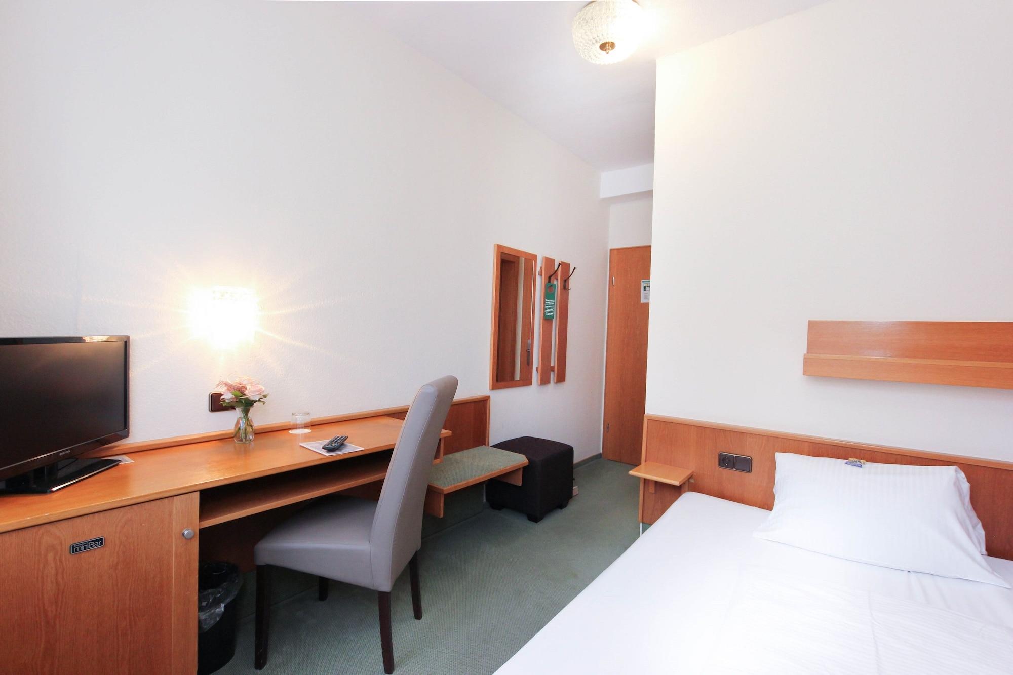 City Hotel Wuerzburg Екстериор снимка