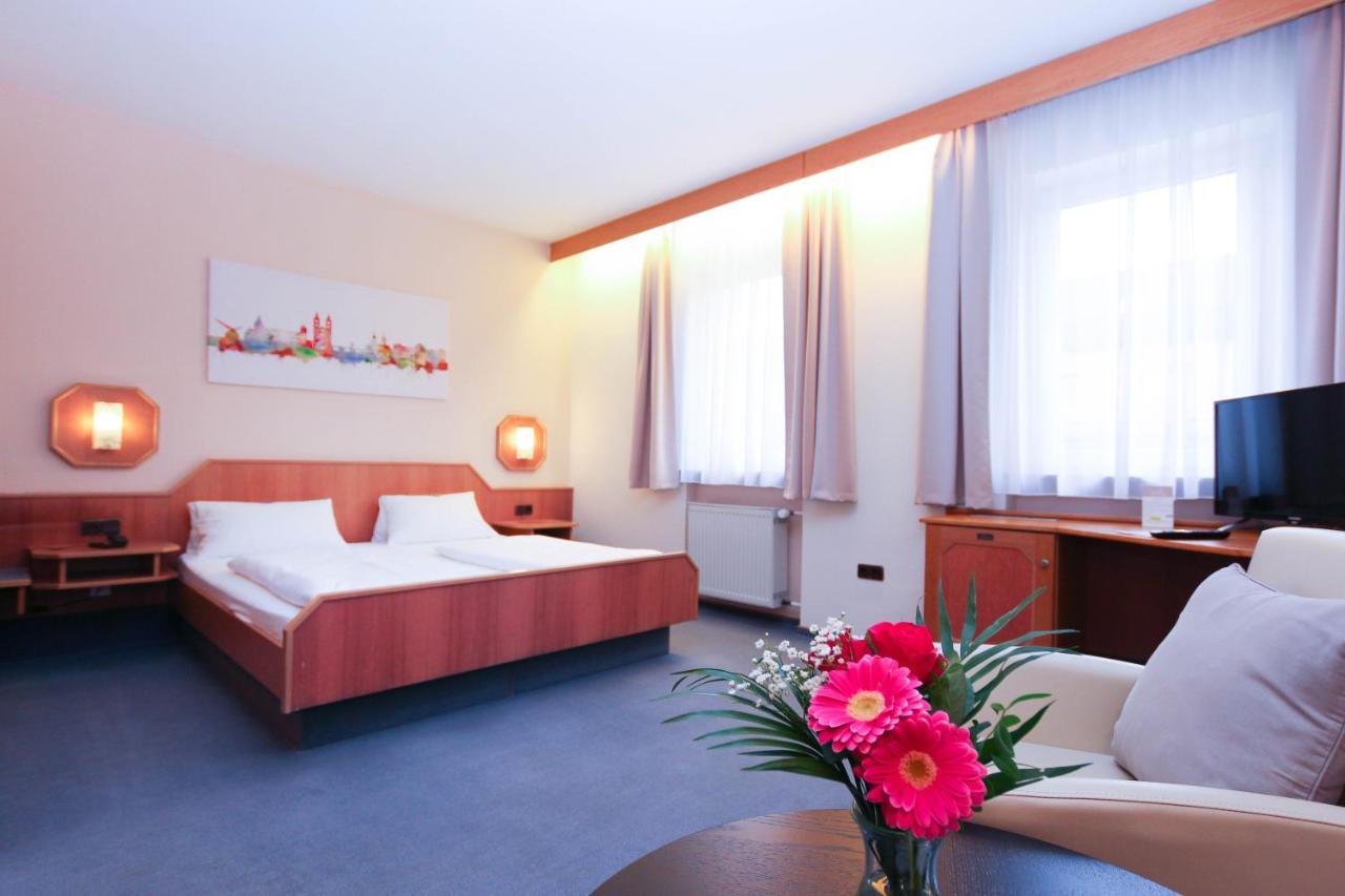 City Hotel Wuerzburg Екстериор снимка